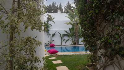 Thouraya BH