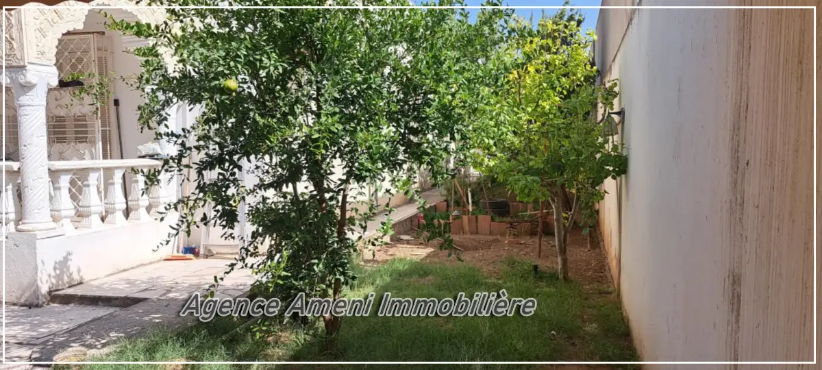 A vendre Villa S+3 avec jardin autour à Mornag - Photo 4