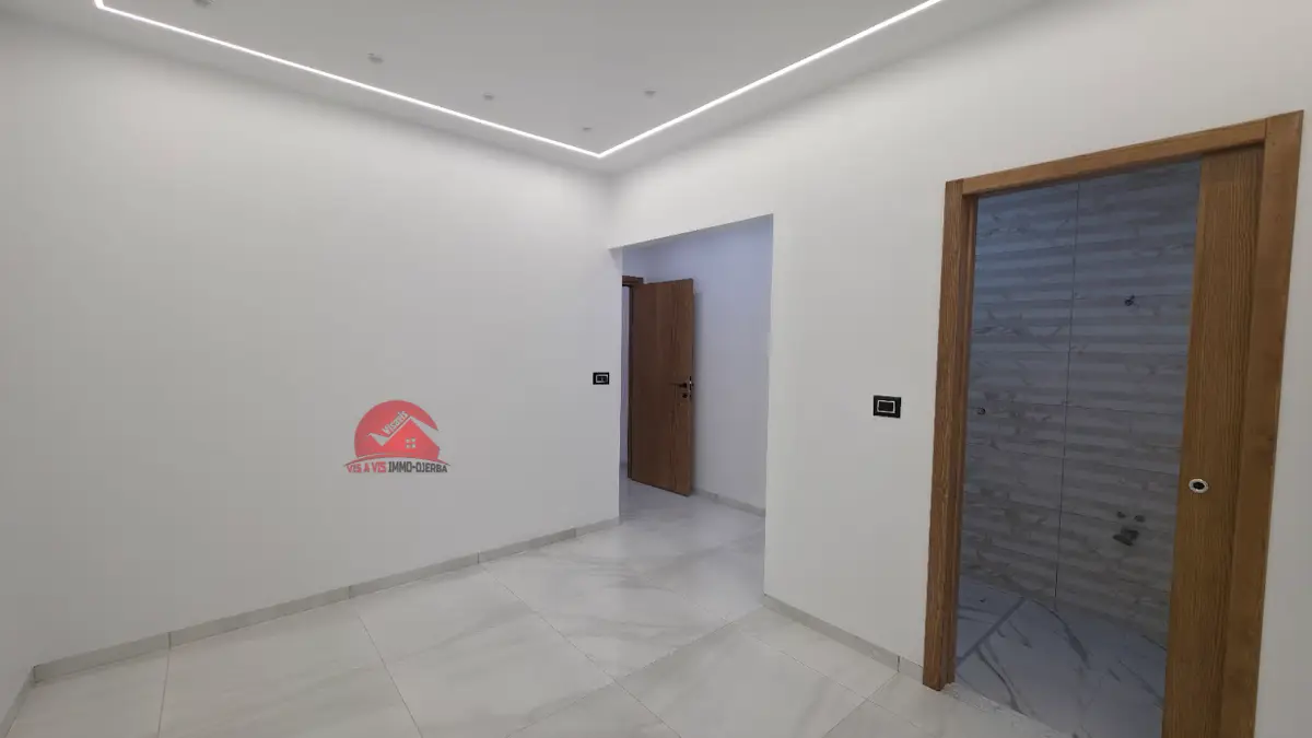 Vente villa avec étage à Houmt souk Djerba ZU  V 752 - Photo 3