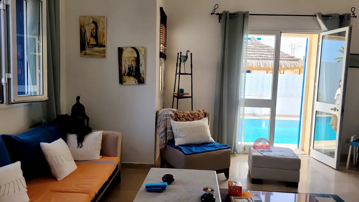 A vendre en ZT belle villa avec piscine privée  V 623 - Photo 7