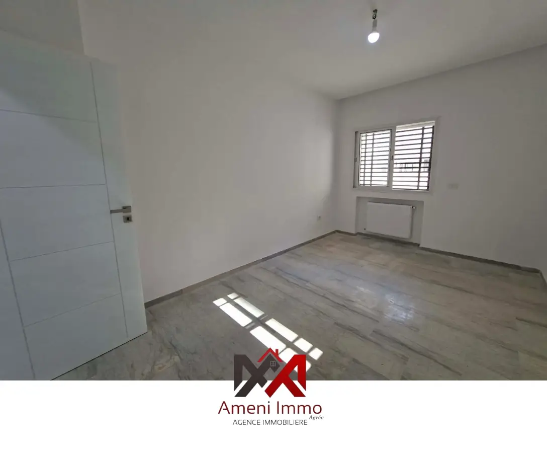 A vendre Direct promoteur  Un appartement S+3 RDC haut standing - Tt neuf - à El Mourouj 4  - Photo 3