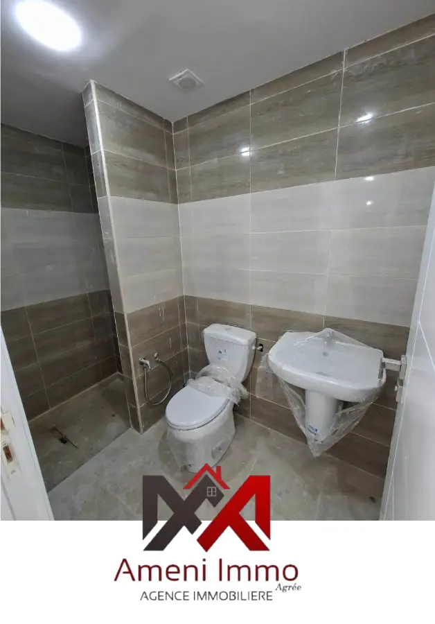 A vendre  Direct promoteur un  appartement S+3 haut standing - Tt neuf - à El Mourouj 4 - Photo 8