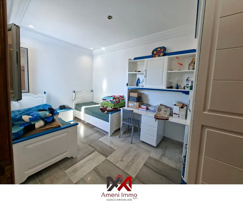 A vendre Villa à El Mourouj 5 - en face Ecole primaire privée " اللؤلؤة ". - Photo 4