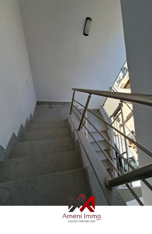 A vendre Villa à El Mourouj 5 - en face Ecole primaire privée " اللؤلؤة ". - Photo 9