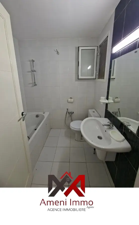 A Louer appartement S+2 de standing à El Mourouj 6. - Photo 8