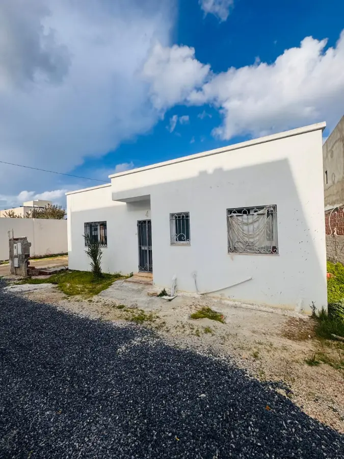 Charmente maison ,route la marsa à proximité de carrefour la marsa . - Photo 1