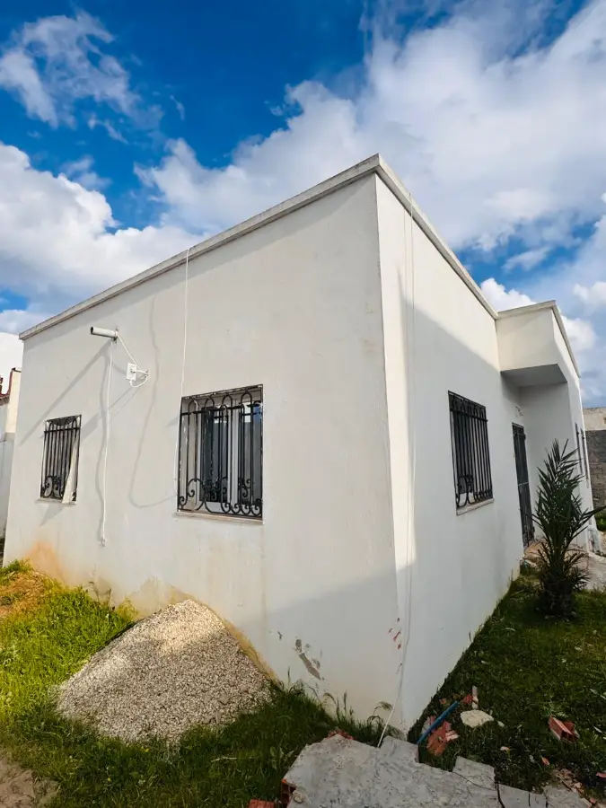 Charmente maison ,route la marsa à proximité de carrefour la marsa . - Photo 3