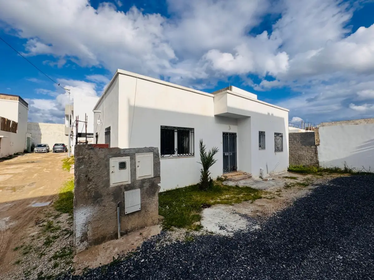 Charmente maison ,route la marsa à proximité de carrefour la marsa . - Photo 8