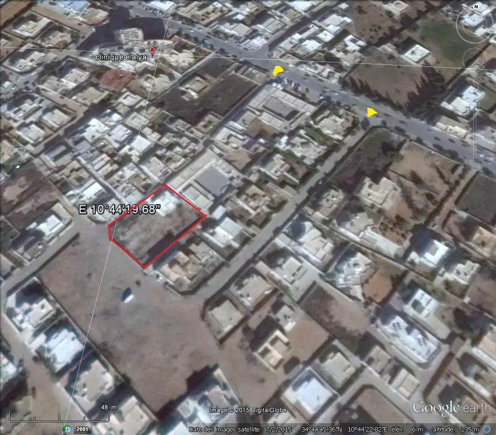 Terrain de 1430 m² Route EL AIN km 2 - Photo 1