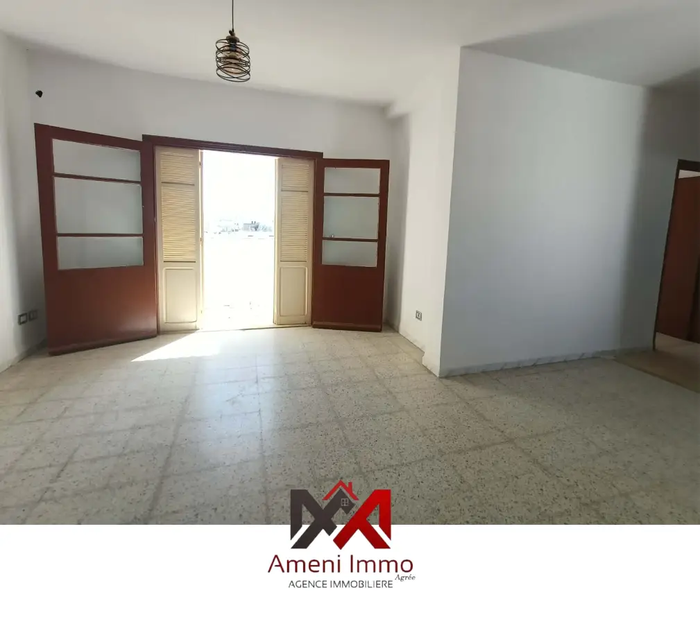 A vendre appartement s+3 à EL Mourouj 3 - Photo 2