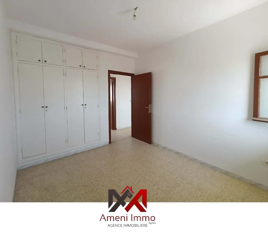 A vendre appartement s+3 à EL Mourouj 3 - Photo 4