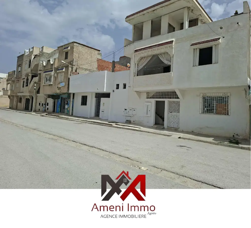 A vendre villa de 02 étages à El Mourouj 5 - Photo 2