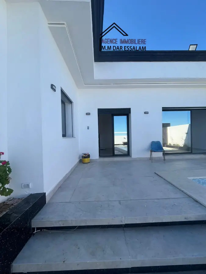 villa avec piscine près de la mer - Photo 7