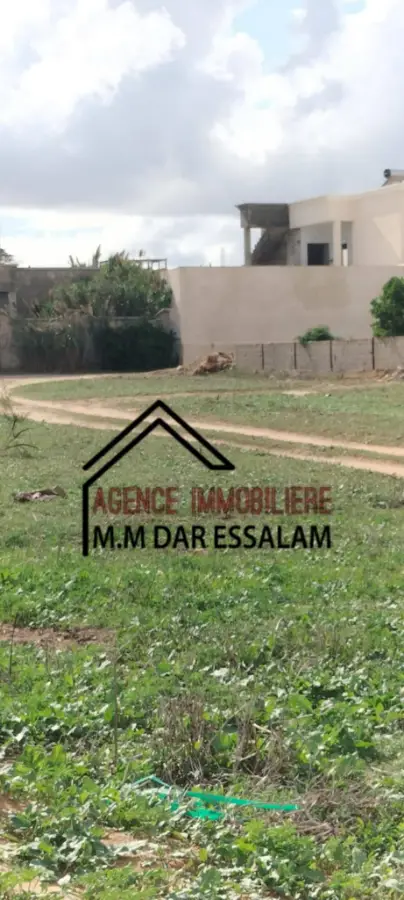 terrain constructible près de la mer  - Photo 1