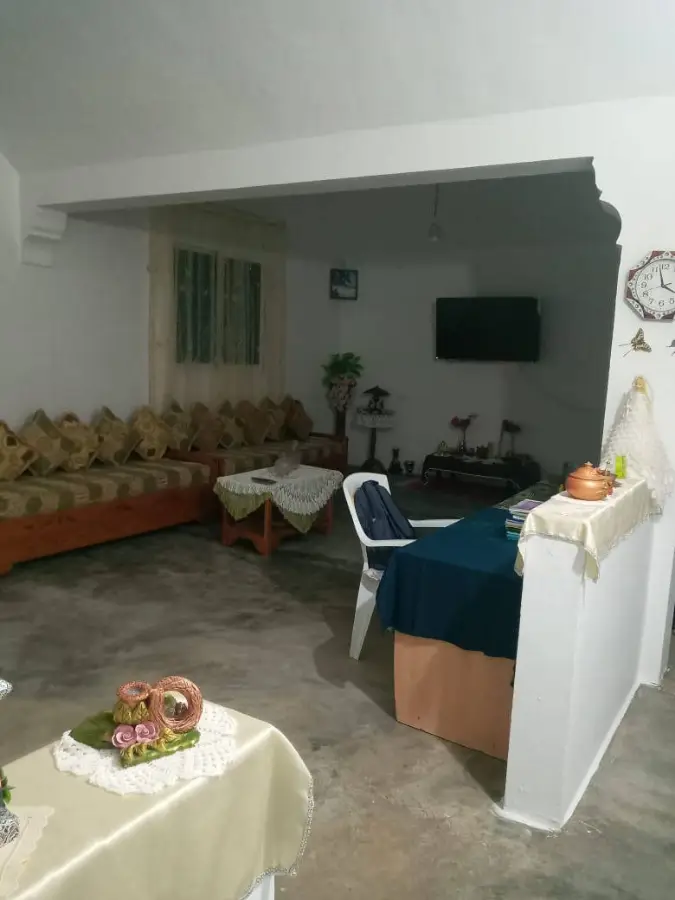 maison arabe avec un garage - Photo 4