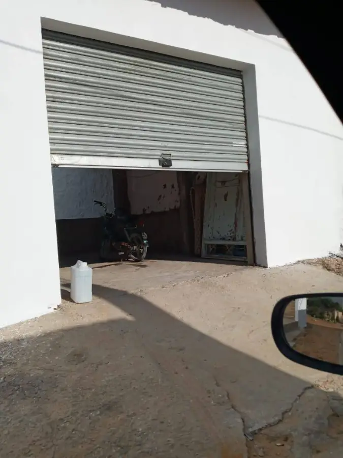 maison arabe avec un garage - Photo 11