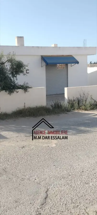 maison indépendante avec deux garages - Photo 4