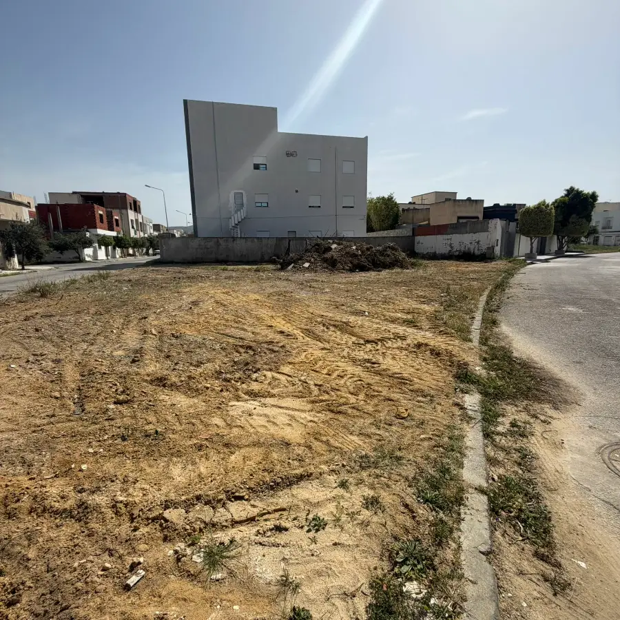 À Vendre – Terrain 453 m² - Photo 2