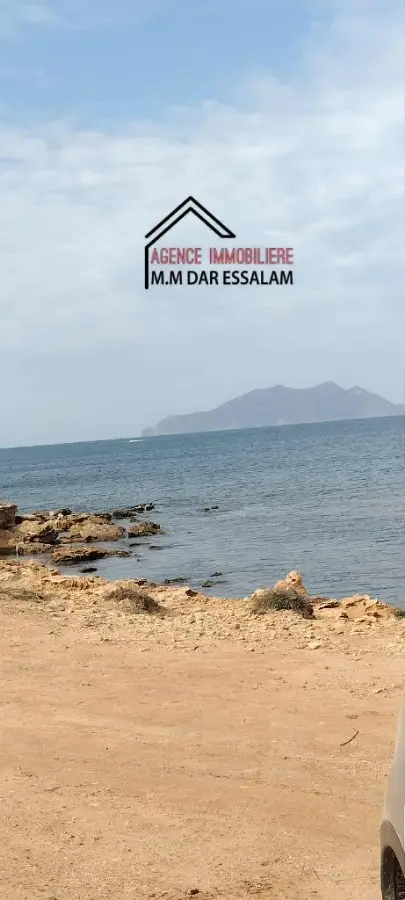 terrain près de la mer - Photo 1