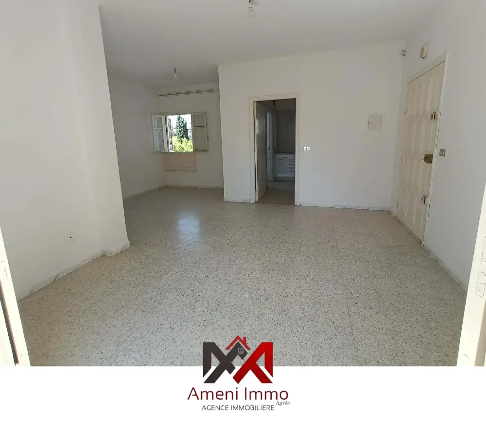 A  vendre  un appartement S+3 à El Mourouj 3. - Photo 1