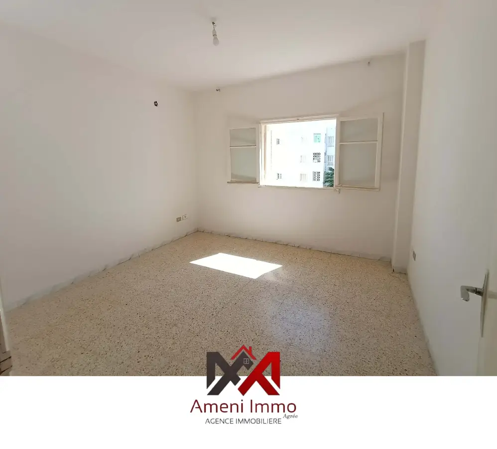 A  vendre  un appartement S+3 à El Mourouj 3. - Photo 4