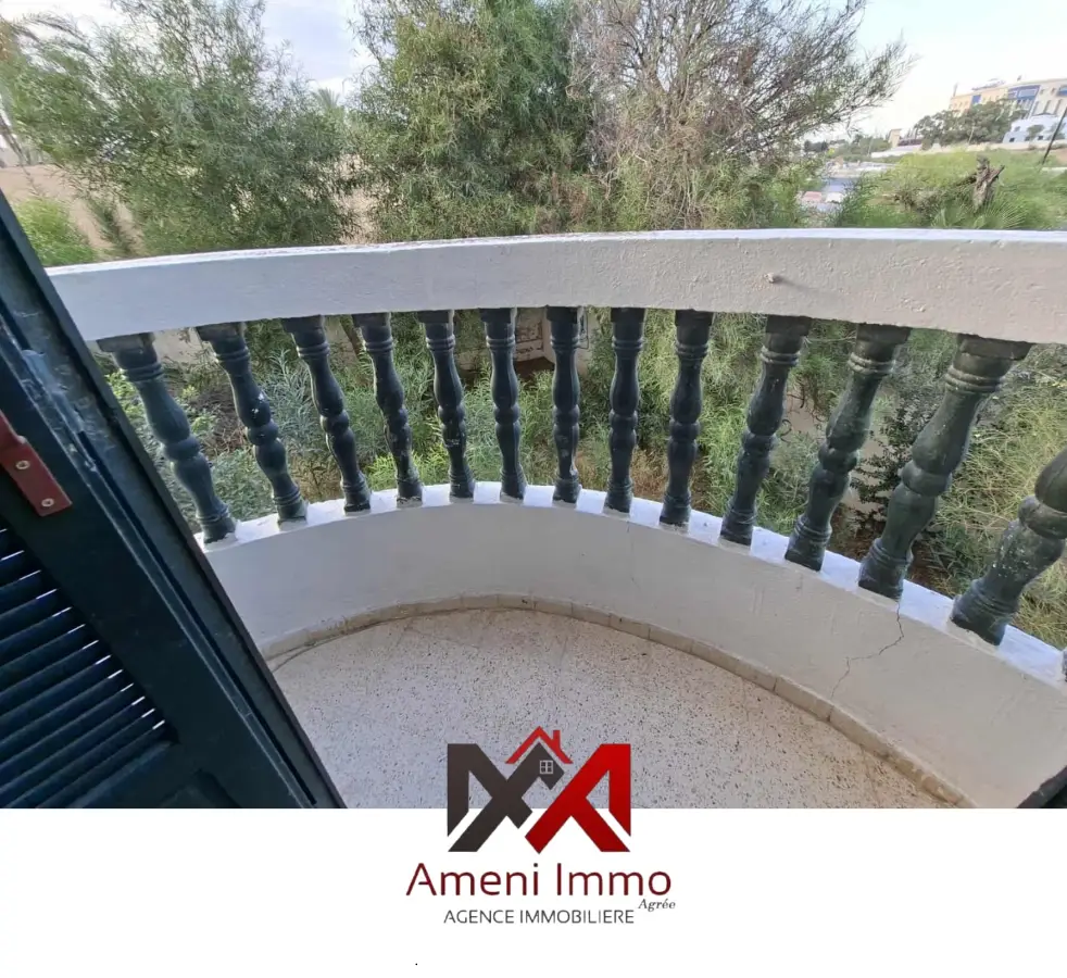 A vendre un appartement s+2 à EL Mourouj 1. - Photo 2