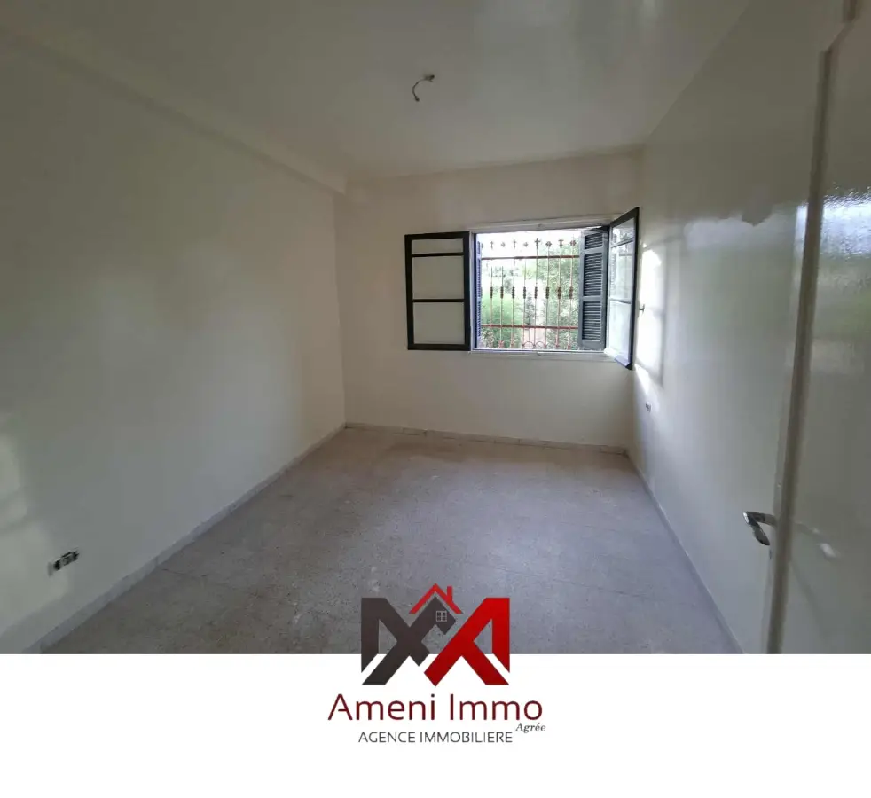 A vendre un appartement s+2 à EL Mourouj 1. - Photo 5