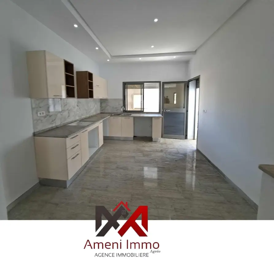 A  vendre une villa  à Cité El Hidhab. - Photo 4
