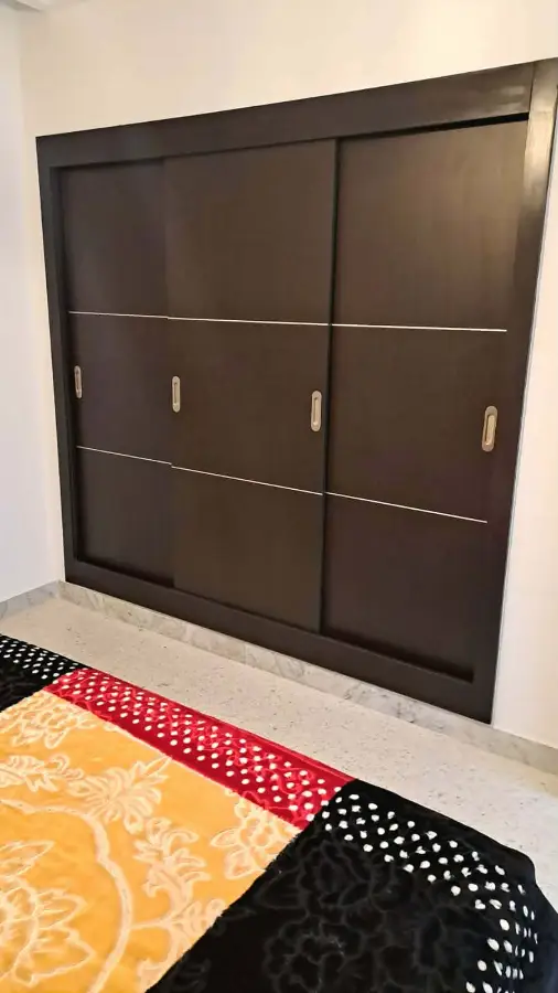 Propriétaire L Apt S4 meublé Neuf Cité wahat à l'année  - Photo 8