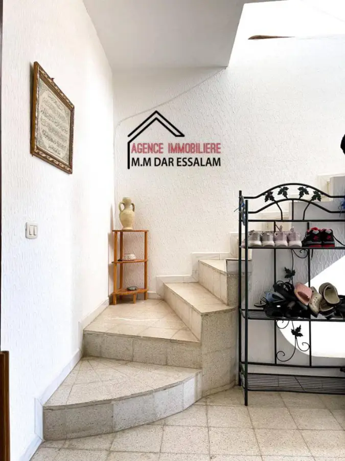 maison avec deux garages à kélibia - Photo 5