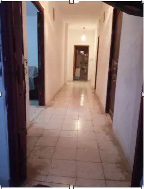 Maison tranquille, facile à vivre, gros potentiel. - Photo 3