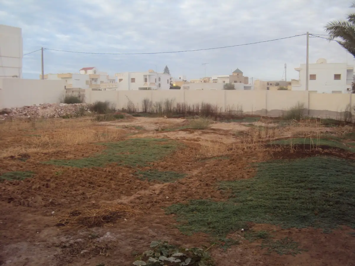 Terrain de 811 m² Route EL AIN km 2-SFAX - Photo 2