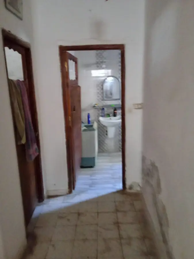 Maison d'angle au calme entre ville et campagne, belles  possibilités - Photo 3