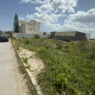 Terrain Constructible 332 m2 a vendre 