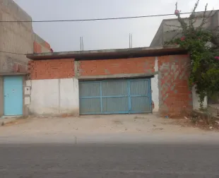 Terrain constructible de 360 m² à Birine Tunis